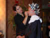 shannamakeup.JPG (47961 bytes)